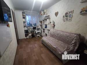 2-к квартира, вторичка, 44м2, 1/4 этаж