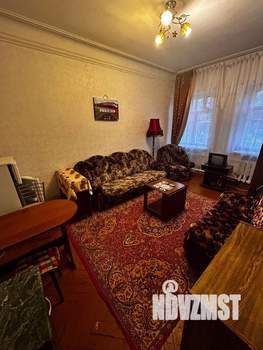 3-к квартира, вторичка, 60м2, 1/4 этаж