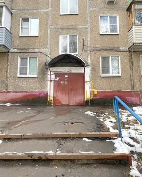3-к квартира, вторичка, 58м2, 4/5 этаж