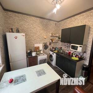 1-к квартира, вторичка, 38м2, 3/3 этаж