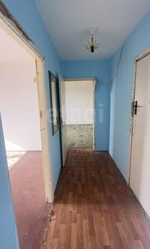 3-к квартира, вторичка, 52м2, 9/9 этаж