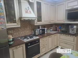 3-к квартира, вторичка, 60м2, 9/9 этаж