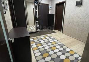 3-к квартира, вторичка, 71м2, 1/2 этаж