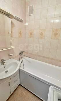2-к квартира, вторичка, 55м2, 5/5 этаж