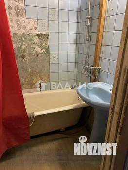 2-к квартира, вторичка, 43м2, 9/9 этаж