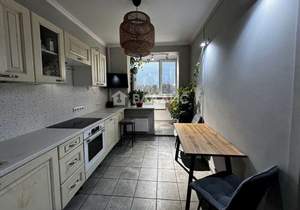 3-к квартира, вторичка, 82м2, 2/3 этаж