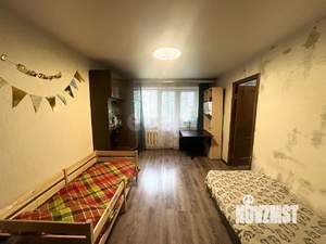2-к квартира, вторичка, 44м2, 3/5 этаж