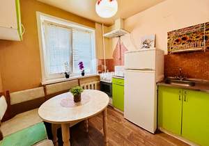 2-к квартира, вторичка, 42м2, 1/5 этаж