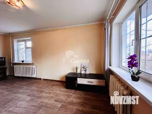 2-к квартира, вторичка, 42м2, 1/5 этаж