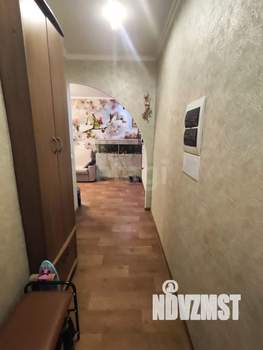 2-к квартира, вторичка, 44м2, 1/4 этаж