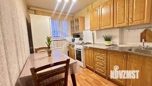 3-к квартира, вторичка, 63м2, 6/9 этаж