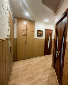 3-к квартира, вторичка, 57м2, 4/5 этаж