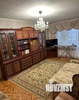 3-к квартира, вторичка, 70м2, 3/15 этаж