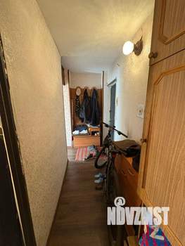 2-к квартира, вторичка, 42м2, 1/5 этаж