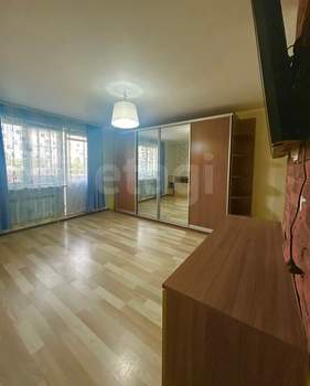 3-к квартира, вторичка, 81м2, 1/5 этаж