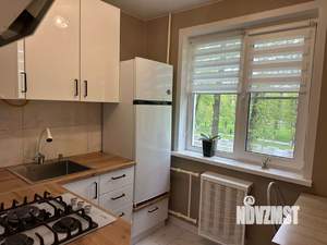 2-к квартира, вторичка, 42м2, -2/5 этаж
