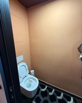 4-к квартира, вторичка, 158м2, 3/3 этаж