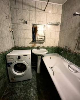 2-к квартира, вторичка, 63м2, 2/10 этаж