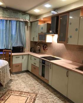 3-к квартира, вторичка, 75м2, 3/9 этаж