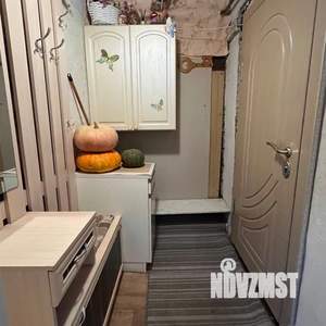 2-к квартира, вторичка, 30м2, 1/1 этаж