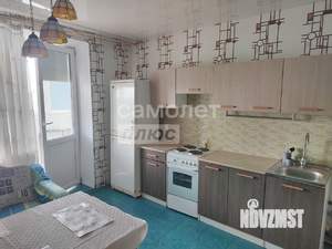 2-к квартира, вторичка, 65м2, 10/17 этаж