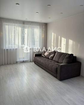 2-к квартира, вторичка, 43м2, 3/5 этаж