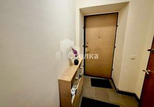 2-к квартира, вторичка, 64м2, 9/9 этаж