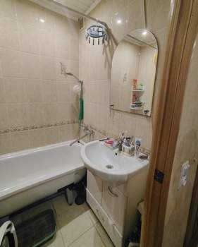 3-к квартира, вторичка, 63м2, 7/9 этаж