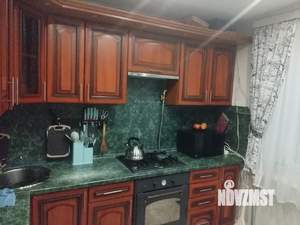 2-к квартира, вторичка, 52м2, 1/10 этаж