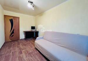 2-к квартира, вторичка, 42м2, 1/5 этаж