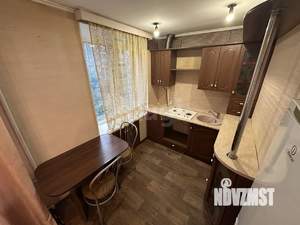 2-к квартира, вторичка, 42м2, 1/1 этаж
