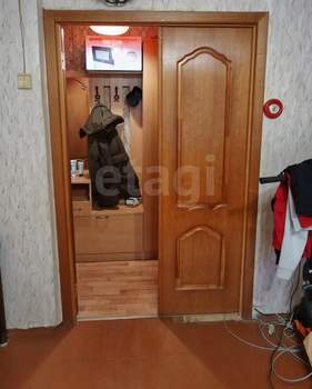 2-к квартира, вторичка, 51м2, 1/9 этаж