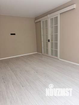 2-к квартира, вторичка, 64м2, 1/3 этаж
