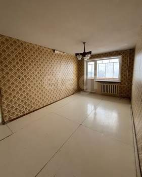 3-к квартира, вторичка, 58м2, 3/5 этаж