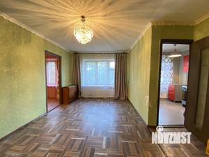 2-к квартира, вторичка, 47м2, 1/2 этаж