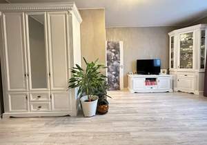 1-к квартира, вторичка, 42м2, 8/10 этаж