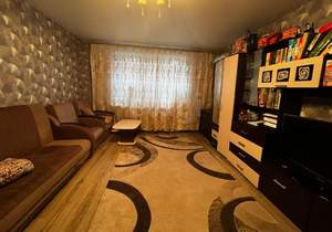 3-к квартира, вторичка, 83м2, 1/2 этаж