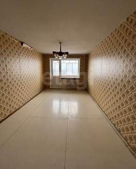 3-к квартира, вторичка, 58м2, 3/5 этаж