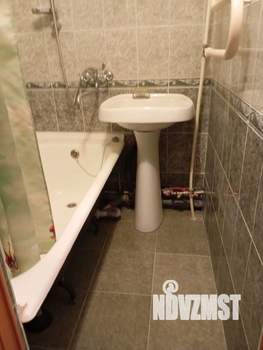 2-к квартира, вторичка, 49м2, 1/2 этаж