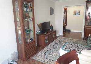 3-к квартира, вторичка, 70м2, 4/10 этаж