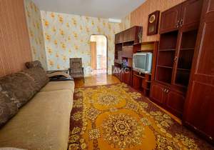 3-к квартира, вторичка, 56м2, 4/4 этаж