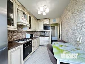 3-к квартира, вторичка, 60м2, 9/9 этаж