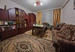 3-к квартира, вторичка, 71м2, 1/4 этаж