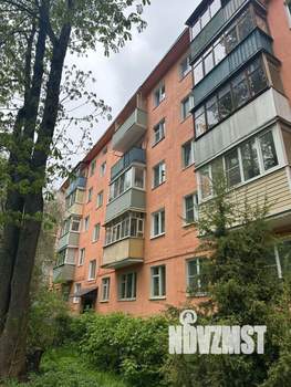 2-к квартира, вторичка, 42м2, -2/5 этаж