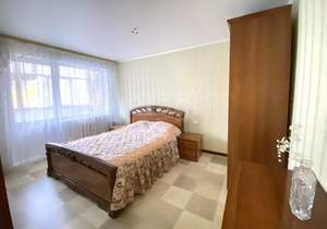 2-к квартира, вторичка, 55м2, 4/4 этаж