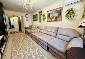 2-к квартира, вторичка, 53м2, 1/10 этаж