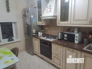 3-к квартира, вторичка, 60м2, 9/9 этаж