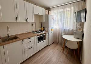 2-к квартира, вторичка, 49м2, 5/5 этаж