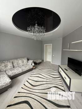 2-к квартира, вторичка, 68м2, 3/17 этаж