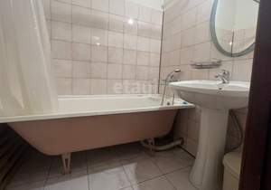3-к квартира, вторичка, 70м2, 8/10 этаж